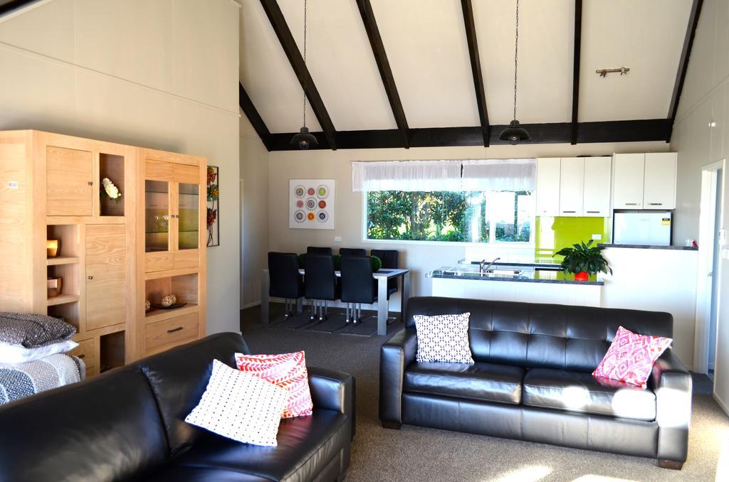 A Touch Of Tuscany At Hillsborough New Plymouth Ngoại thất bức ảnh